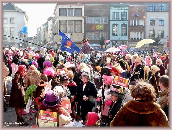 sized_sized_P2130105a karnaval aalst dinsdag