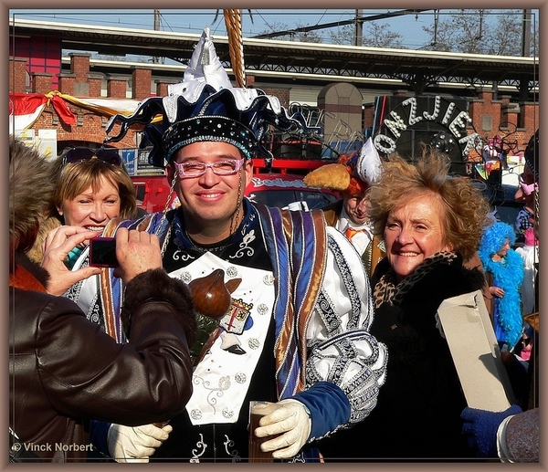 sized_sized_P2130144a karnaval aalst dinsdag