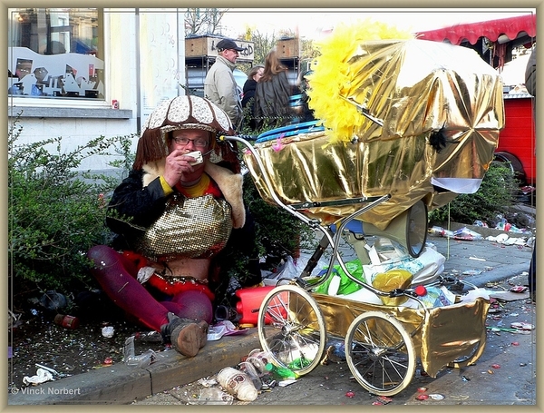 sized_sized_P2130183a karnaval aalst dinsdag