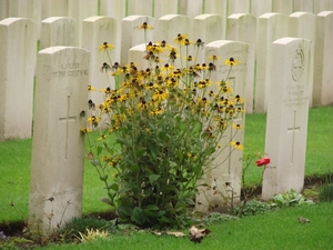 DSC2965 - Ypres Reservoir Cemetery