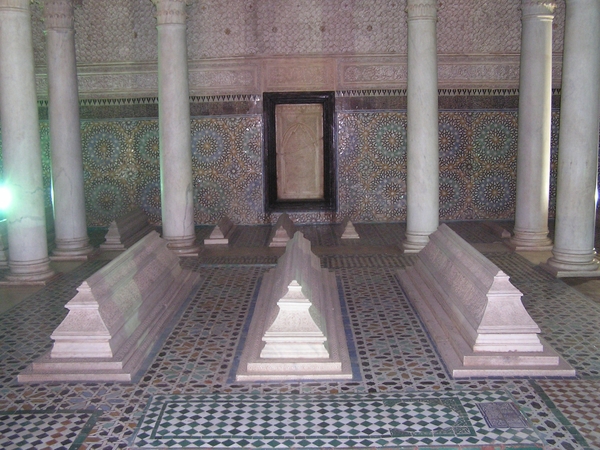 Gratomben van de Saadiers