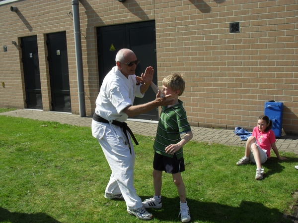 19 Sportdag Heilig Hart-Schoten 07-04-2011