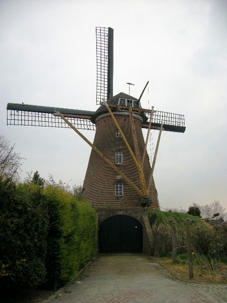 097-Korenmolen-De Harmonie-1842-Biervliet