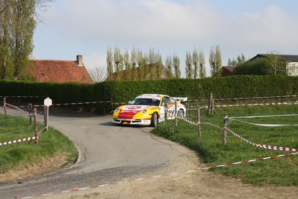 tac 2011 (200)