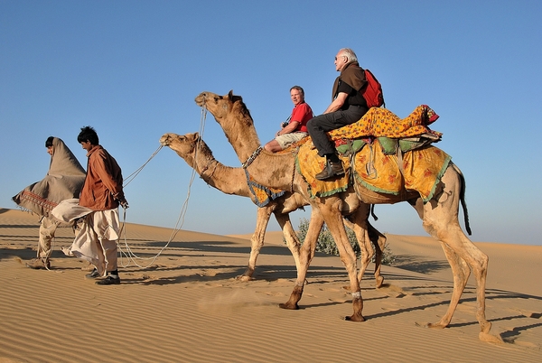 Jaisalmer kameelsafari  Tar Woestijn