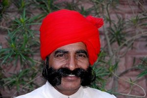 Sikh met tulband en 'snorretje'