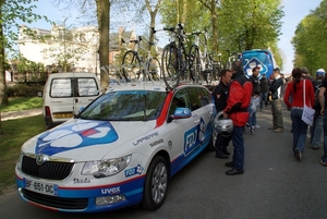 Start Parijs-Roubaix in Compiegne