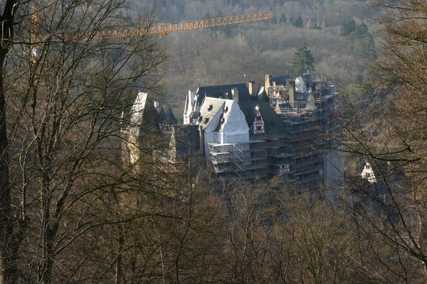 Burg Eltz - in volle renovatie en pas vanaf april open