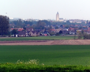 de kerk van Oudenaarde in de verte...