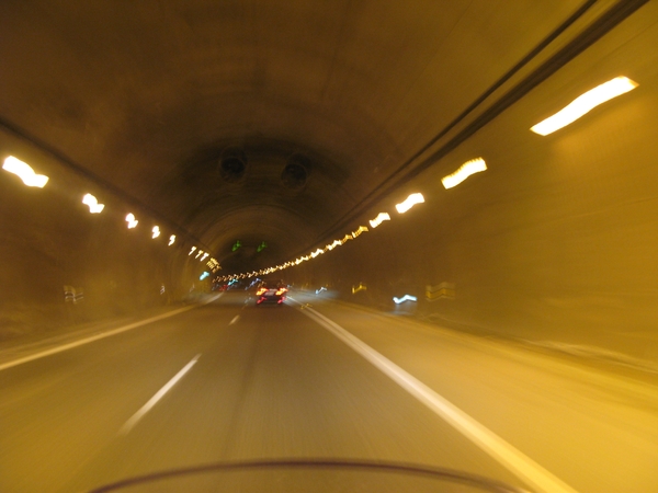tunnel (2)