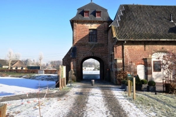 229638-789b6c52d1d1a86273fe090829cb861b