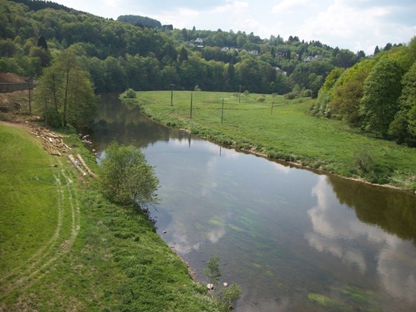 89-Zicht op de Semois