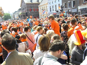 koninginnedag weert. 140