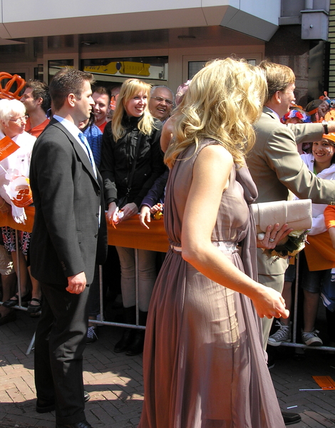 koninginnedag weert. 112