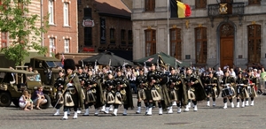 YPRES SUREY PIPES &DRUMS (Ieper)