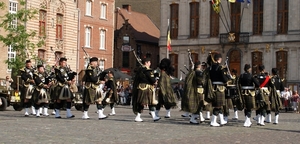 YPRES SUREY PIPES &DRUMS (Ieper)