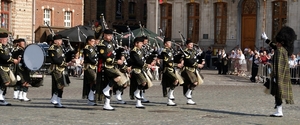 YPRES SUREY PIPES &DRUMS (Ieper)