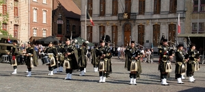 YPRES SUREY PIPES &DRUMS (Ieper)