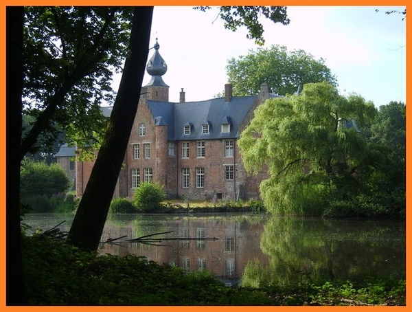 KASTEEL 11