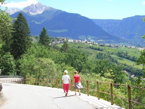 Dorf Tirol 2007 027