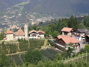Dorf Tirol 2007 068