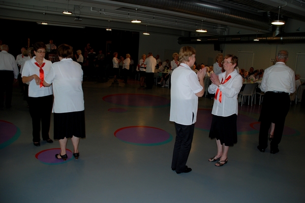 059  Dansfeest Okra Zottegem 10 mei 2011