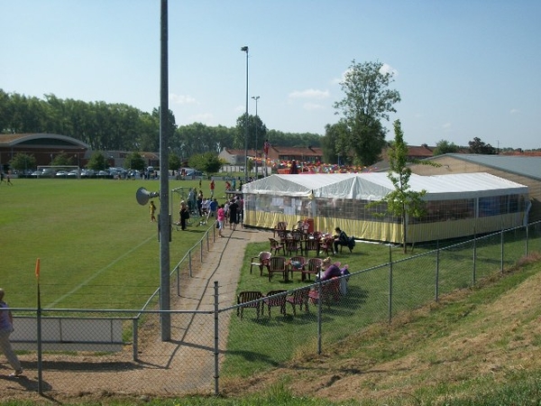 007-Vertrek vanuit sportcomplex-Sluis