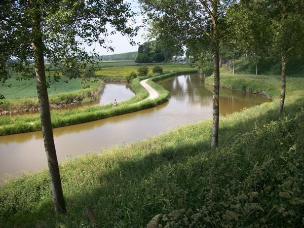 057-De Wallen rond Sluis