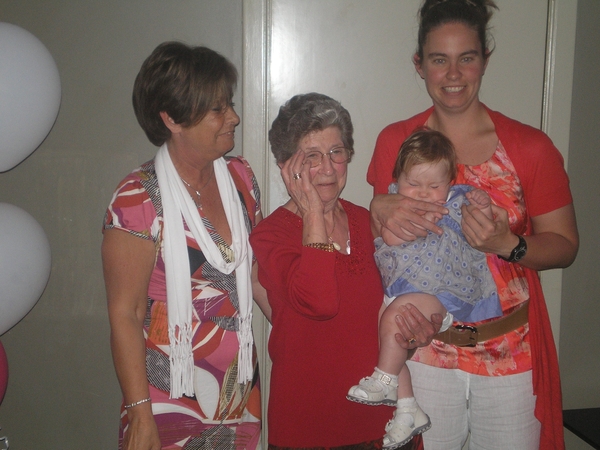 kerstfeest2010 communie carmen schoolfeest tibe 2011 067