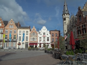 TERRASJES OP DE GROTE MARKT