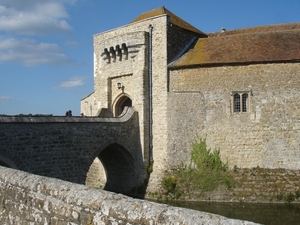 Leeds-Castle