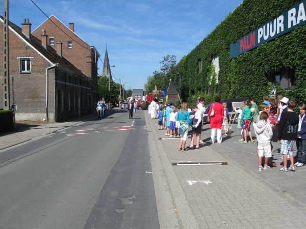 Steenhuffel maakt zich klaar voor de processie