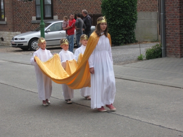 Hoegaarde-Meldert Sint-Ermelindus processie 2011 037