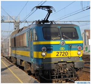 2720 als IR 4931 met 2740 achteraan FCV 20111116_2