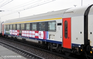 1845 als E 18001 FNLB 20121121_5 met 61 88 1090023-2