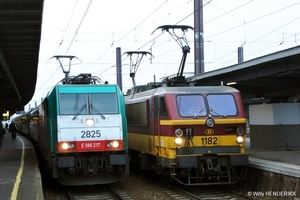 2825 & 1182 FBMZ 20121208  als IC B 9213 & IC B 9217