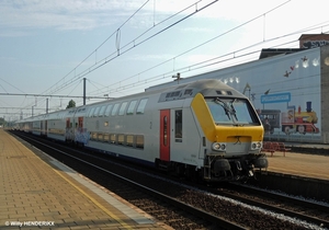 TD-M6 65058 met 1857 achteraan LNK 20140723 doorrit_2