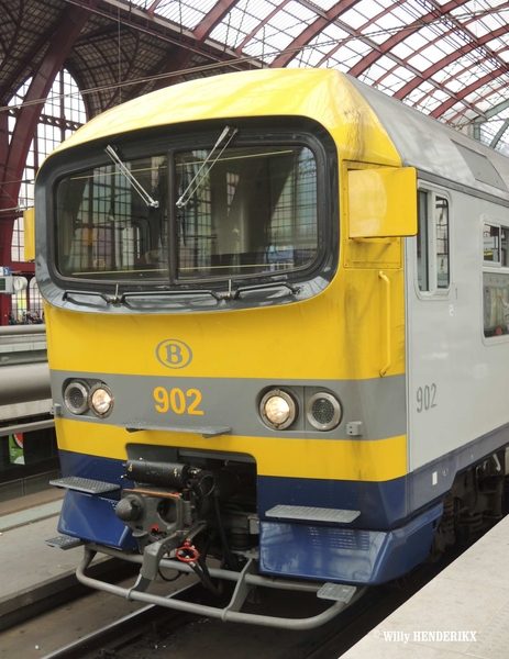 902 FN 20150715 als L2662 naar Lokeren (2)