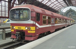 943 FN 20151006 als EM L2681 Lokeren-FN 11u48