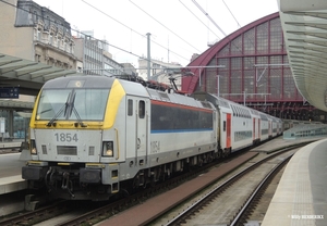 1854 FN 20150824 als IC1833 naar FSD (1)