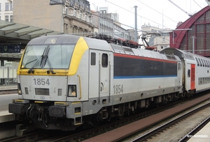 1854 FN 20150824 als IC1833 naar FSD (2)