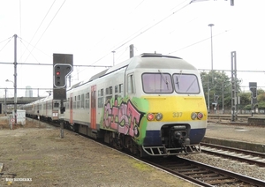 418-337 FSR 2015100 doorrit 13u07 (2)