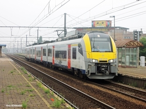 08118 LNK 20160601 als IC2615 FN-Tongeren 16u09