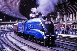 4468 'MALLARD' YORK Station 19880709 (4)