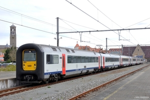 560-553 KNOKKE 20170423 als IC 1611 Knokke-Genk_1 (1)