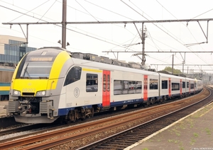 08207-08085 als IC3134 FN-FBMZ te FCV 20161004 13u18