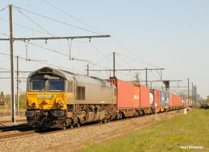 RAILTRAXX 266035-5 ESSEN 20160504 09u40 (2)