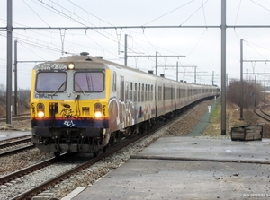 TD-M4 met 2735 achteraan LNK 20161222 als IC3411 Binche-FTR 13u11