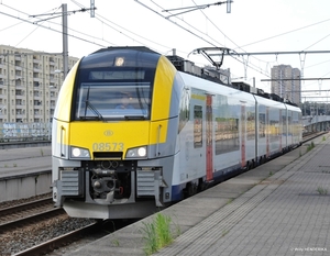 08573 FNLB 18u44 via lijn 12