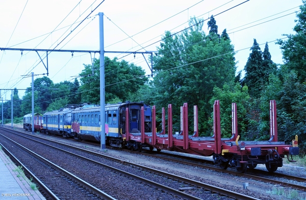 CAPTRAIN 6603 & NMBS 220902 KAPELLEN 20170714 12u36  (4)